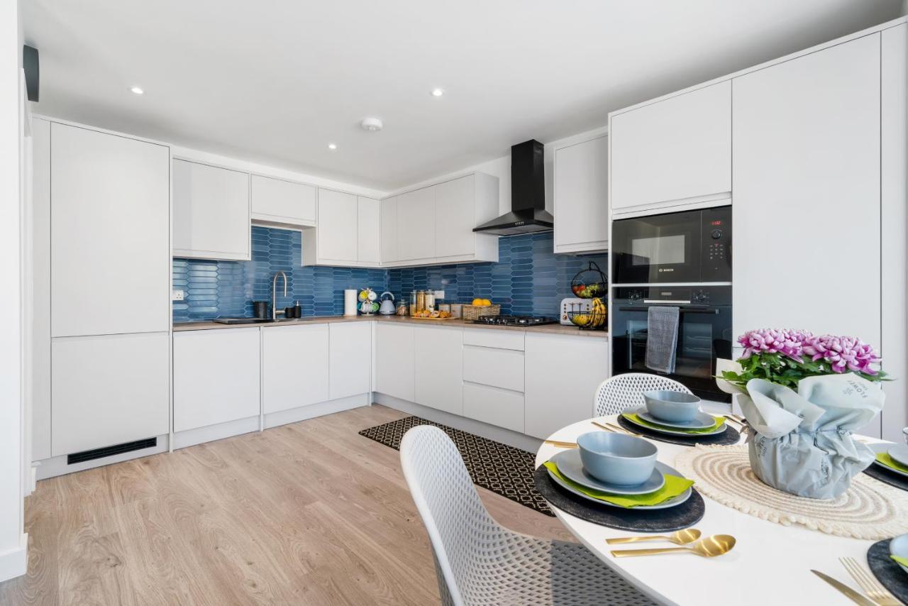 Newly Refurbished 2 Bed Flat Apartment Mill Hill Exterior photo
