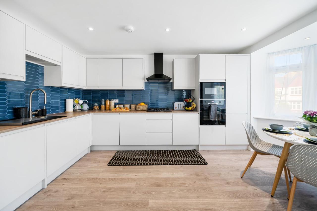 Newly Refurbished 2 Bed Flat Apartment Mill Hill Exterior photo